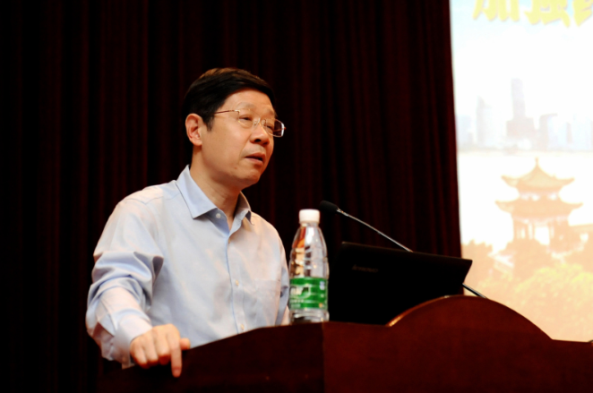 江西省启动会程晓曙院长讲课.png